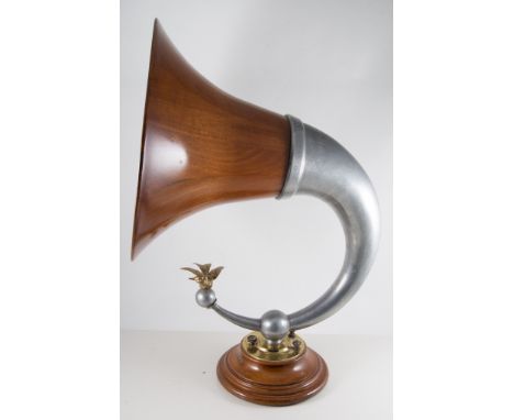 S.G. Brown type 'Q' loud speaker, height 58cm.