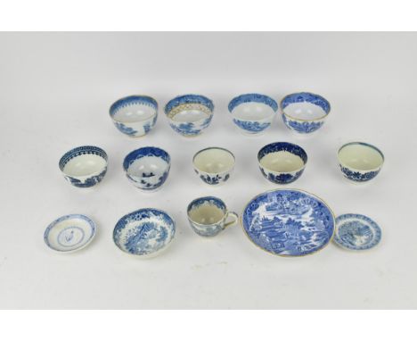 18th/19th century British blue and white teaware to include three Caughley tea bowls, each decorated in the Chinese style 