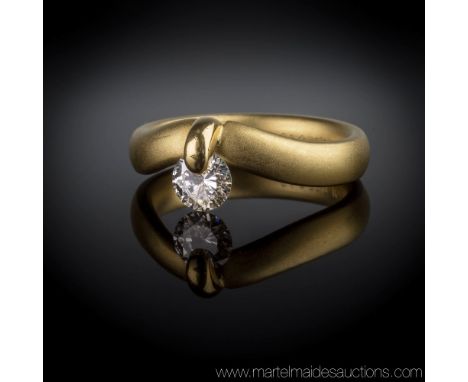 An 18ct yellow gold and diamond single stone ring by David Thomas, the single, 0.52 carat brilliant cut diamond, colour G, cl