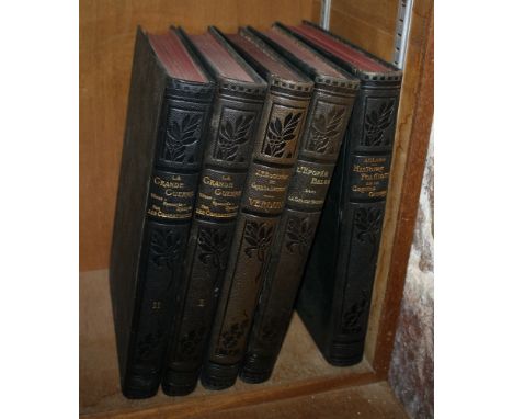 French First World War - five volume set, pub. Librarie Aristide Quillet, c.1919, comprising 'La Grande Guerre Vecue - Racont