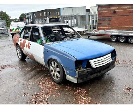 Registration: E380MAJ  VIN: W0L000086H6108872  Mileage Showing:   Transmission: Manual  MOT: NoFor restoration Non-runnerFirs