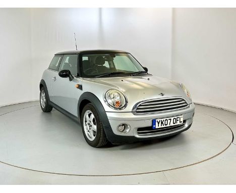 Registration:  YK070FL  VIN: WMWMF32090TT04292  Mileage Showing: 113,000  Transmission: Manual  MOT: 04/11/20232nd generation