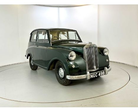 Registration: NGC498  VIN: TT23230DL  Mileage Showing:   Transmission: Manual  MOT: ExemptSold with a large collection of spa