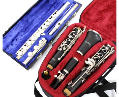 A CASED NOMASTAE WILES FLUTE AND A SONARTA CLARINET in case
