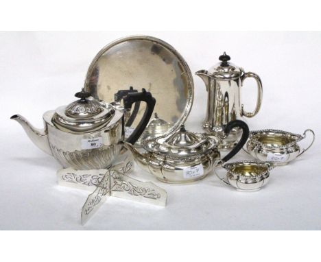 A SELECTION OF ELKINGTON & CO. PLATED WARES including a cream jug, sucrier and a teapot, also a coffee pot and serving tray o