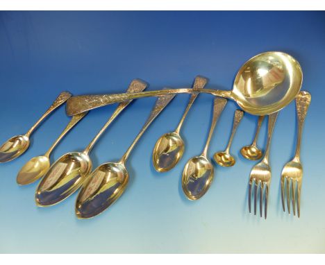 A GOOD 19th C. HALLMARKED SILVER PART CUTLERY SET TO INCLUDE TWELVE SERVING SPOONS, ELEVEN TABLE FORKS, ELEVEN DESSERT SPOONS