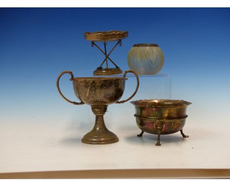 A SILVER HALLMARKED TROPHY CUP,A FOOTED BOWL WITH LION HEAD FEET,  A MATCH STRIKER, A CONTINENTAL SILVER AND GLASS HIP FLASK 