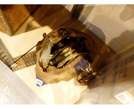Bag of mixed engineering tools