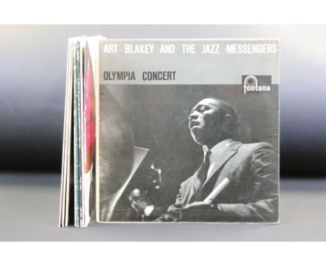 Vinyl - 9 Art Blakey And The Jazz Messengers albums including early pressings on Fontana and Atlantic Records. Condition VG o