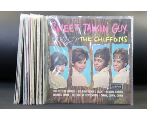 Vinyl - 16 Soul / R&amp;B LPs and 3 12" singles to include The Chiffons, Gene Chandler (Original US press on Vee Jay Records)