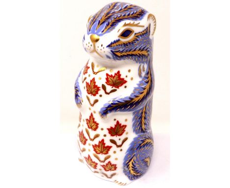 Royal Crown Derby paperweight with gold stopper, chipmunk, L: 11 cm, no cracks or chips. P&amp;P Group 1 (£14+VAT for the fir