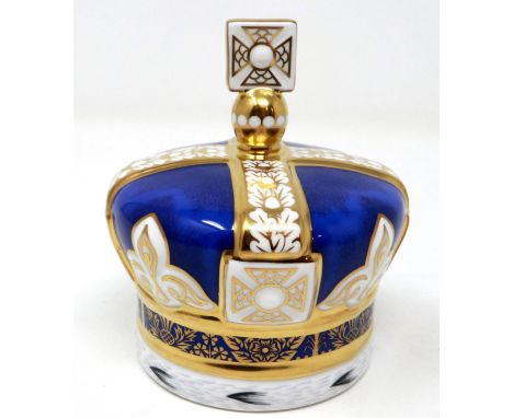 Royal Crown Derby paperweight, 90th Birthday Crown 69/500, with gold button, H: 12 cm, no cracks or chips. P&amp;P Group 1 (£