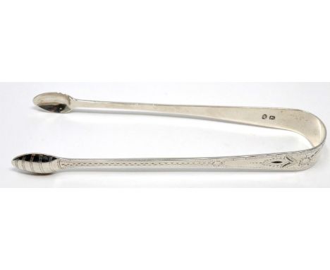 Pair of Georgian hallmarked silver sugar tongs, 29g. P&amp;P Group 1 (£14+VAT for the first lot and £1+VAT for subsequent lot