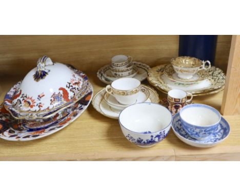 A quantity of English porcelain including Worcester, Royal Crown Derby etc.