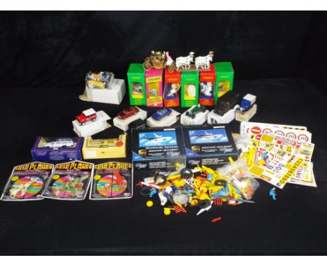 Gemini Jets,Dinky Toys, Lledo - A collection of predominately boxed diecast aircraft and vehicles in various scales, a group 