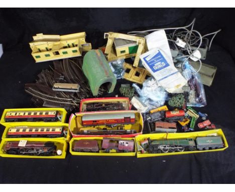 Model Railways - Hornby Dublo, Dinky - a large collection of Hornby Dublo accessories, track, model railway buildings and sce