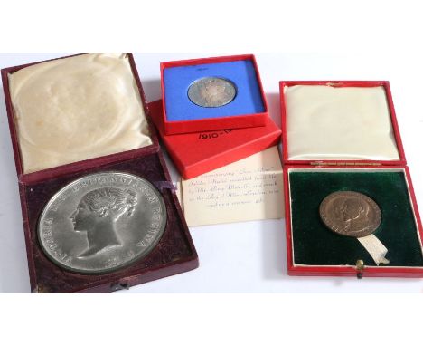 Victorian Coronation medallion, 1838, cased, together with a Edward and Alexandra cased medallion, and a silver Jubilee medal