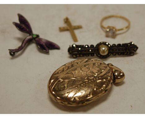 A silver gilt and paste set solitaire ring, gilt metal picture locket, marcasite set brooch, enamel set insect brooch, and a 