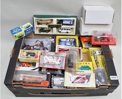 TWENTY TWO ASSORTED DIE-CAST VEHICLES VARIOUS, including Corgi National Express Coach, Corgi Major Ferrymaster Scammell Handy