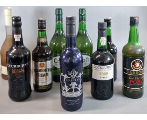 Collection of assorted bottles of alcohol to include: Harvey's Isis Pale Cream Shery, Two bottles Croft Original Sherry, one 
