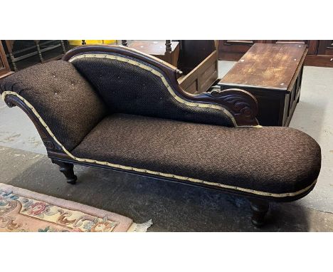 Victorian mahogany show frame single ended chaise lounge. Together with a 19th century Welsh oak commode armchair. (2) (B.P. 