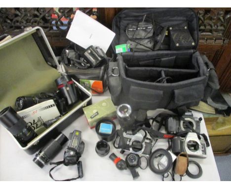 Photographic equipment to include Pentax, Minolta, Sigma cameras, a Vivitar 90-230mm and other lenses and accessories 