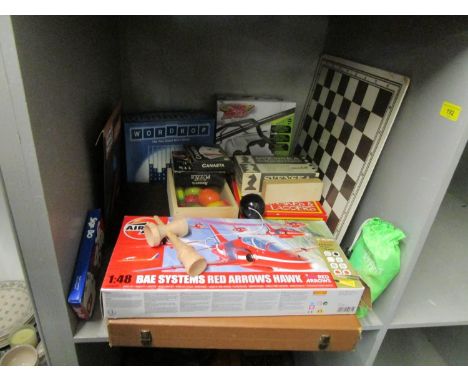 Mixed games, board games and an Airfix boxed model 