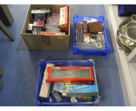 Mainly 00 and N gauge model railway related items to include rolling stock, Hornby, Tri-ang, Athearn, Graham Farisl, Lima, Du