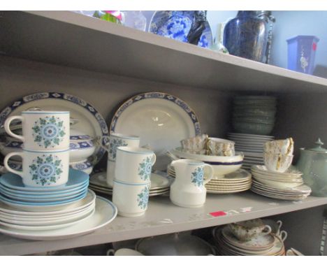 A mixed lot of ceramic table wares to include a Denby part dinner and breakfast set, Johnston Bros tea set and othersLocation