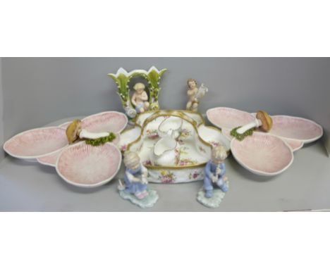 A Hammersley Lady Patricia tray with cream and sugar, a pair of Italian hors doevres dishes and a collection of figures 
