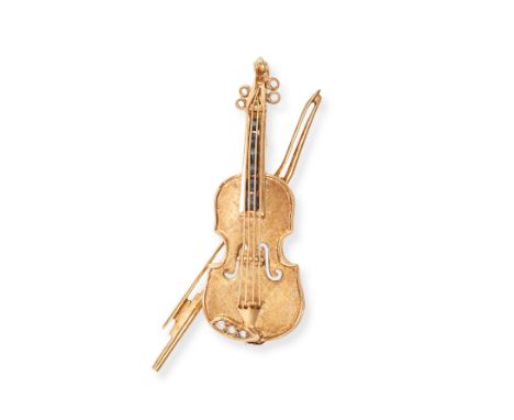 A VINTAGE SAPPHIRE AND DIAMOND VIOLIN BROOCH / PENDANT in 9ct yellow gold, designed as a textured violin, the fingerboard set