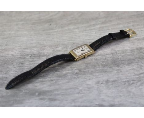 Vintage Gents 9ct Gold tank style Rolex wristwatch, fully marked to case and 15 jewel movement, the metallic dial marked Role