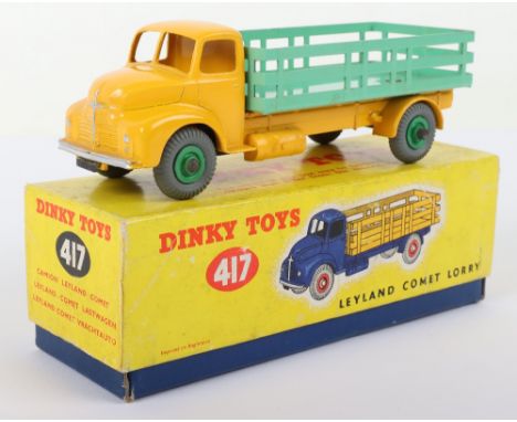 Dinky Toys 417 Leyland Comet Lorry, yellow cab/chassis, pale green stake back, mid green ridged wheel hubs, in near mint orig