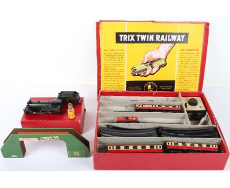 Boxed Trix 3-Rail Twin Railway Engine and Tender, 4/536 BR green 4-4-0, with Trix Shell Lubricationg oil, boxed set with 0-4-