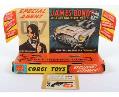 Corgi Toys 261 James Bond Aston Martin D.B.5 from the Film “Goldfinger” inner display card box only, has secret instructions 