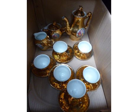 Czechoslovakian tea service in Bernadette pattern, fifteen pieces