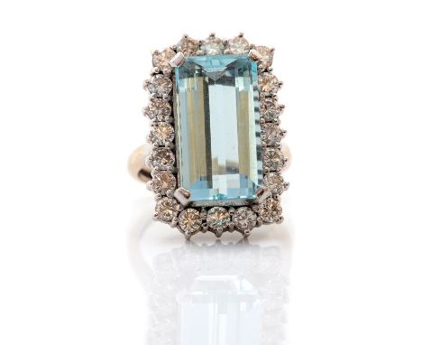 An aquamarine and diamond 18ct white gold cocktail ring, the step-cut rectangular aquamarine approx. 17.5mm x 9.6mm x 6.2mm, 