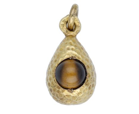 A Russian miniature gold egg pendant probably by Fabergé, circa 1900, with workmaster’s mark ‘AH’ for August Holmström or his