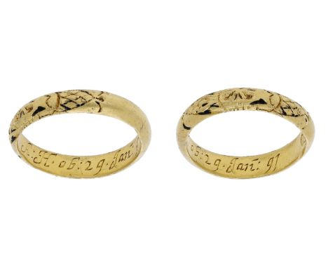A gold memorial ring, 17th century, the D-shaped band with a skull motif between hatched triangular shoulders, engraved to th