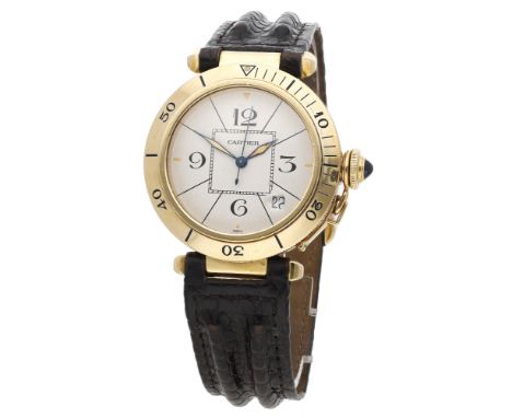 Cartier. A gold automatic wristwatch with date, Ref. 1987, Pasha, circa 1990. Movement: cal. 2824-2, automatic, 25 jewels. Di