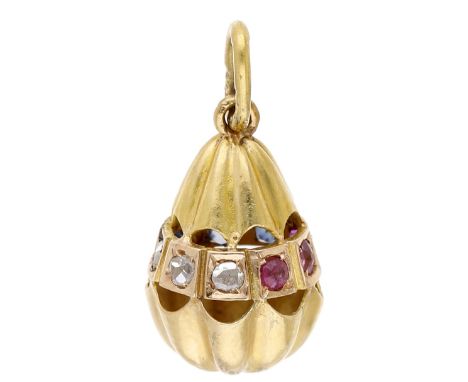 A Russian miniature gold egg pendant, attributed to Fabergé, circa 1896, with marks Ð¤P, (FR in cyrillic), possibly for Feodo