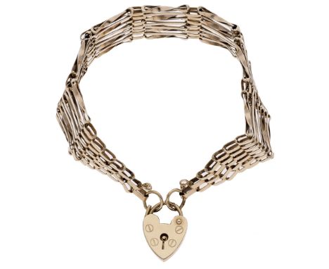A 9ct gold gate-link bracelet, with padlock clasp, London hallmark for 1977, length approximately 18cm.  £200-£300  ---  Cond