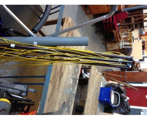 A rotary clothes line
