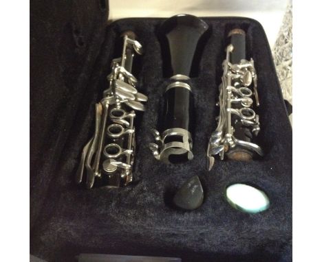 A CLARINET IN A CASE. E3