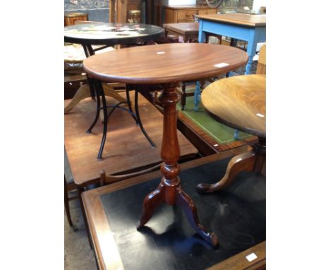 OVAL TRIPOD TABLE, H70CM