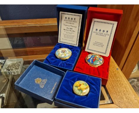 Set of Three Boxed Halcyon Days Enamels/Snuff or Trinket Boxes