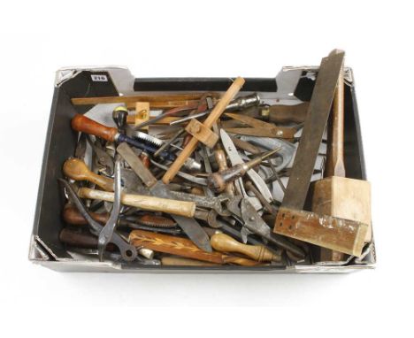 A box of tools G