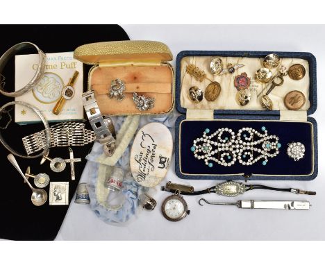 A BOX OF ASSORTED ITEMS, to include a silver old English pattern salt spoon, hallmarked Sheffield 1911, a silver cased travel