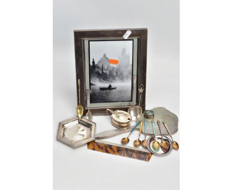 A BOX OF ASSORTED SILVER ITEMS, to include a plain polished, rectangular photo frame, hallmarked Sheffield 2000, a silver lin