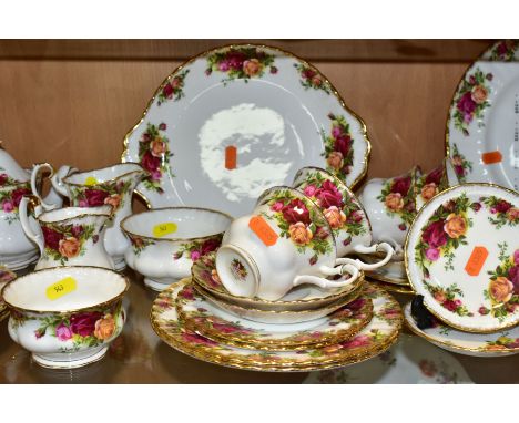 ROYAL ALBERT OLD COUNTRY ROSES TEA WARES ETC, comprising eight cups, saucers and side plates, six 20.5cm plates, small teapot